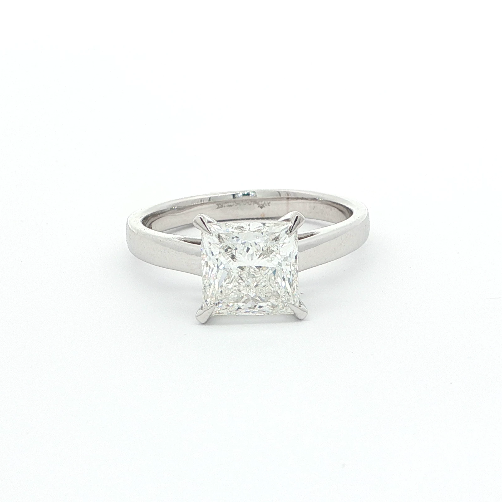 2.06 Carat Princess Cut Diamond Ring(1)