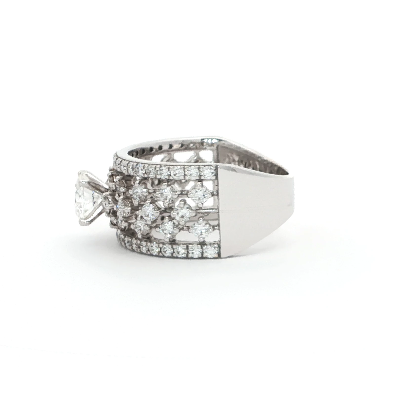 Multistone Mesh Diamond Ring