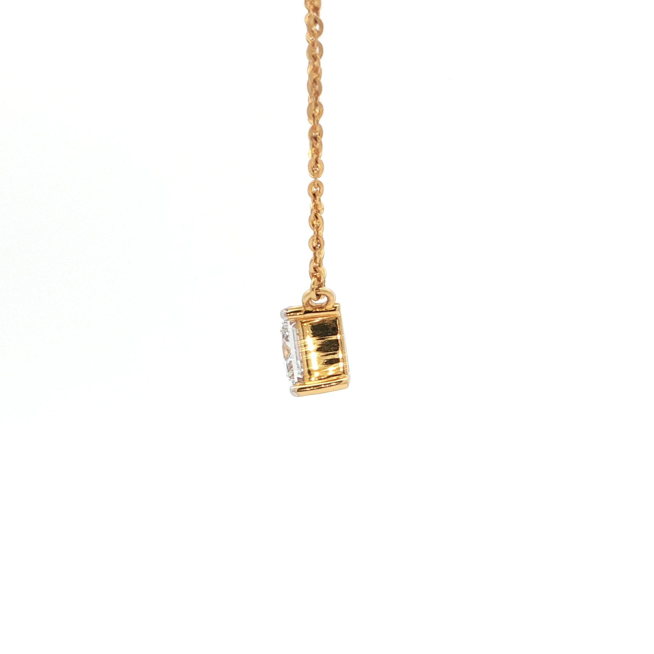 1.53 CT PRINCESS-CUT DIAMOND PENDANT NECKLACE