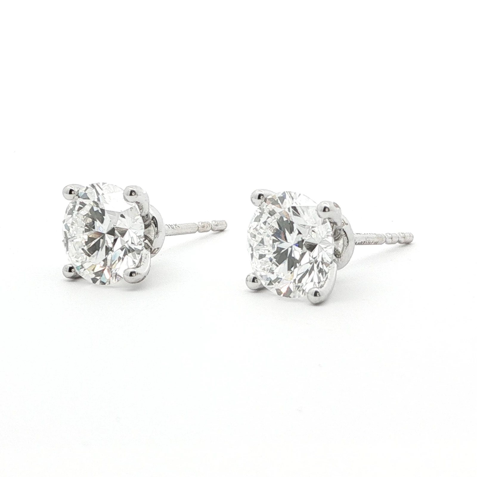 3.08 CT ROUND SOLITAIRE DIAMOND STUD EARRINGS