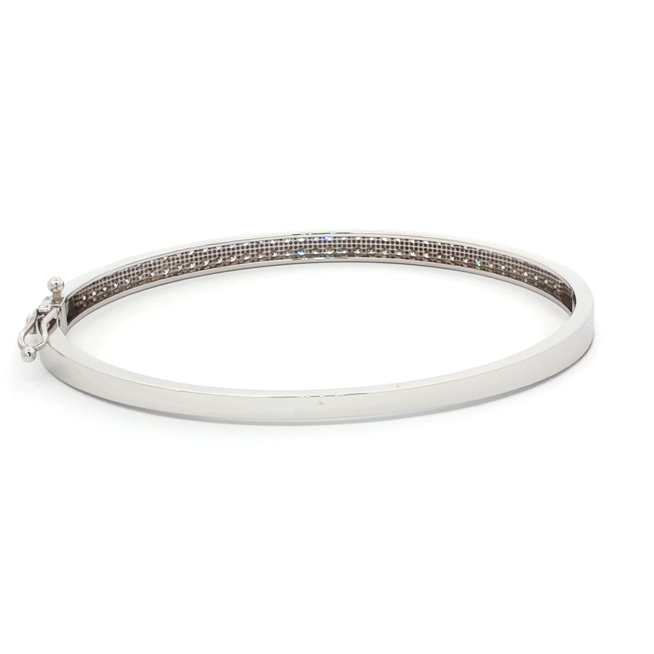 1.65 CT PAVE DIAMOND OVAL BRACELET