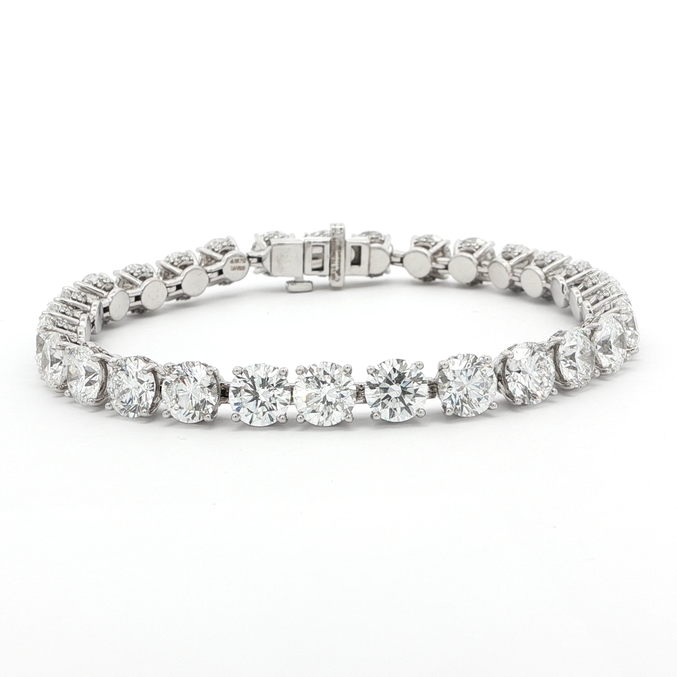 22.22-carat-Round-Diamond-Tennis-Bracelet.webp