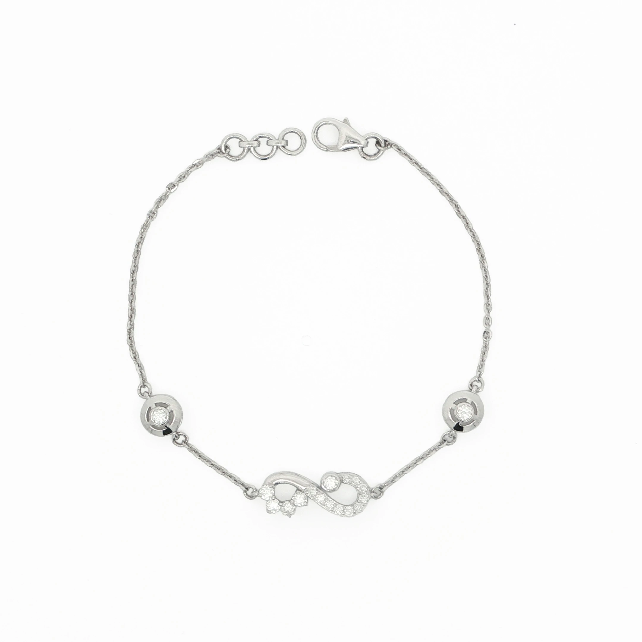 INFINITY DIAMOND MINIMAL BRACELET