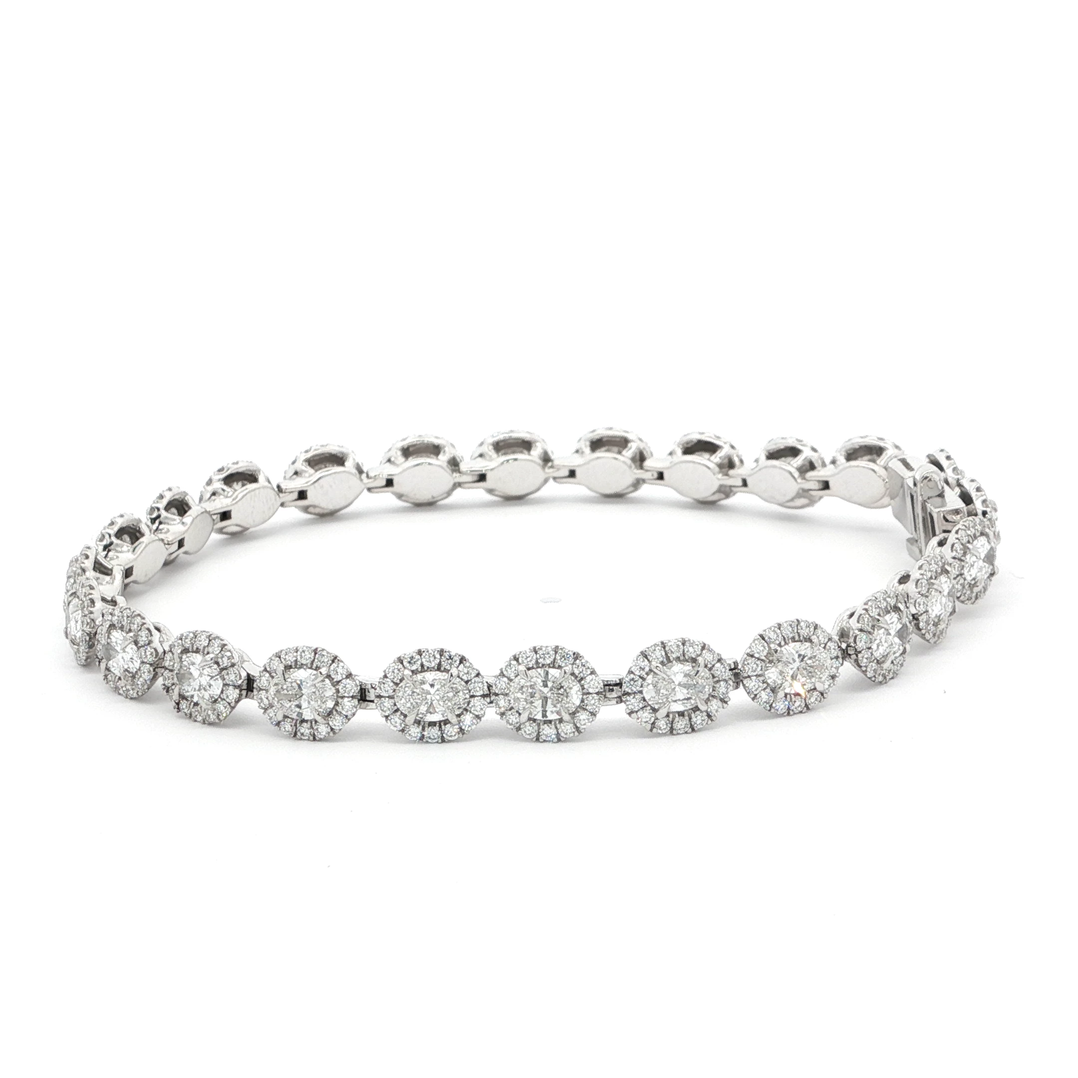 OVAL HALO DIAMOND TENNIS BRACELET