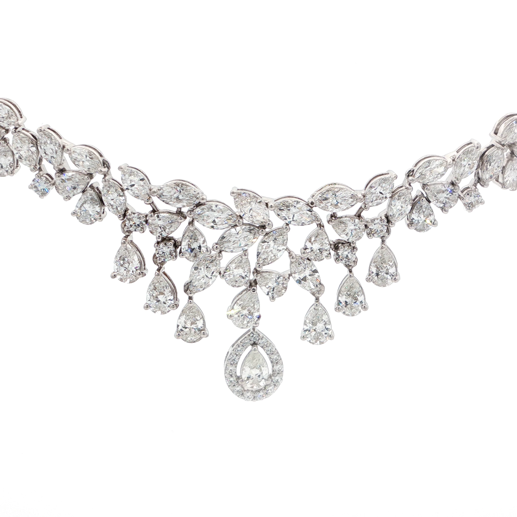 RADIANT DIAMOND NECKLACE
