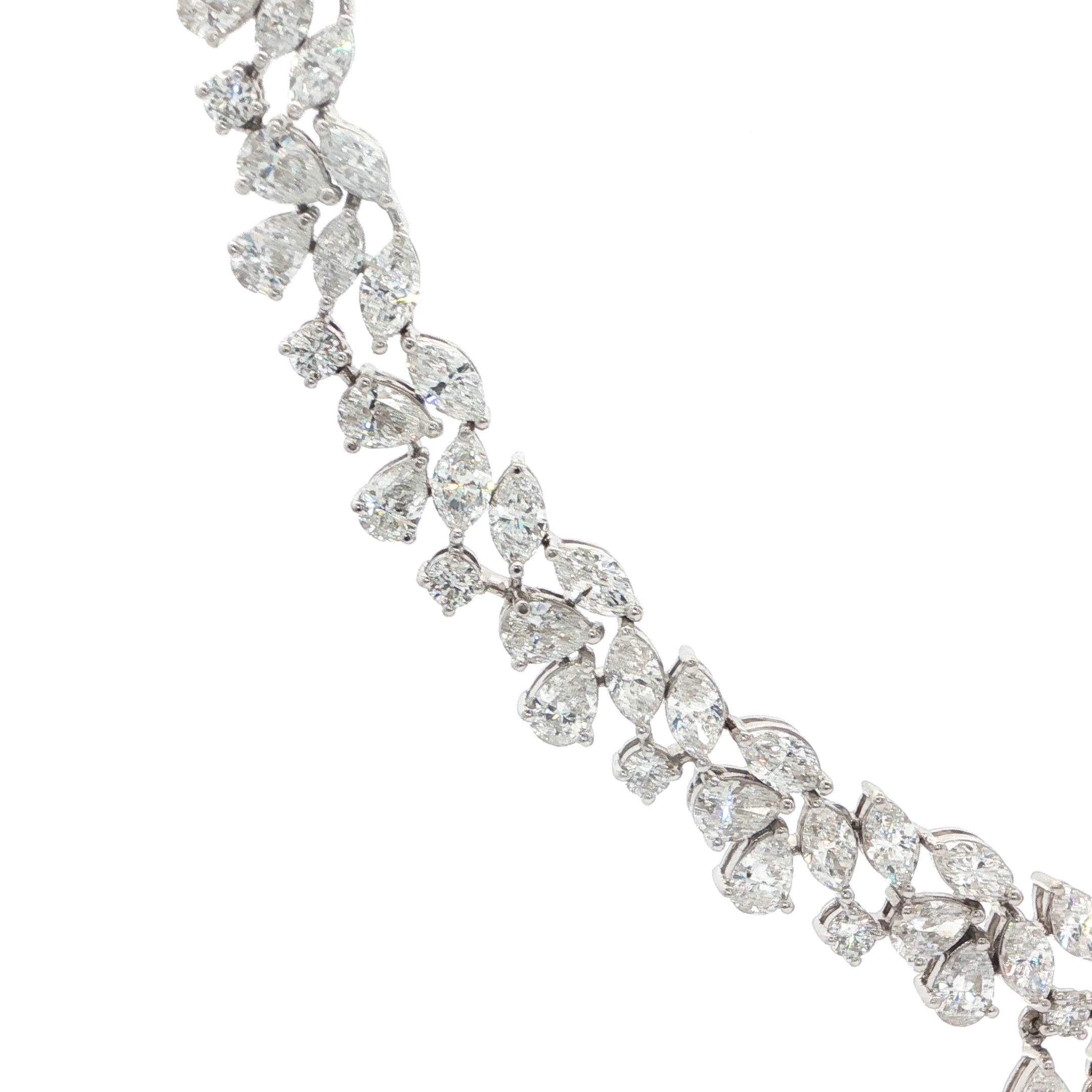 RADIANT DIAMOND NECKLACE
