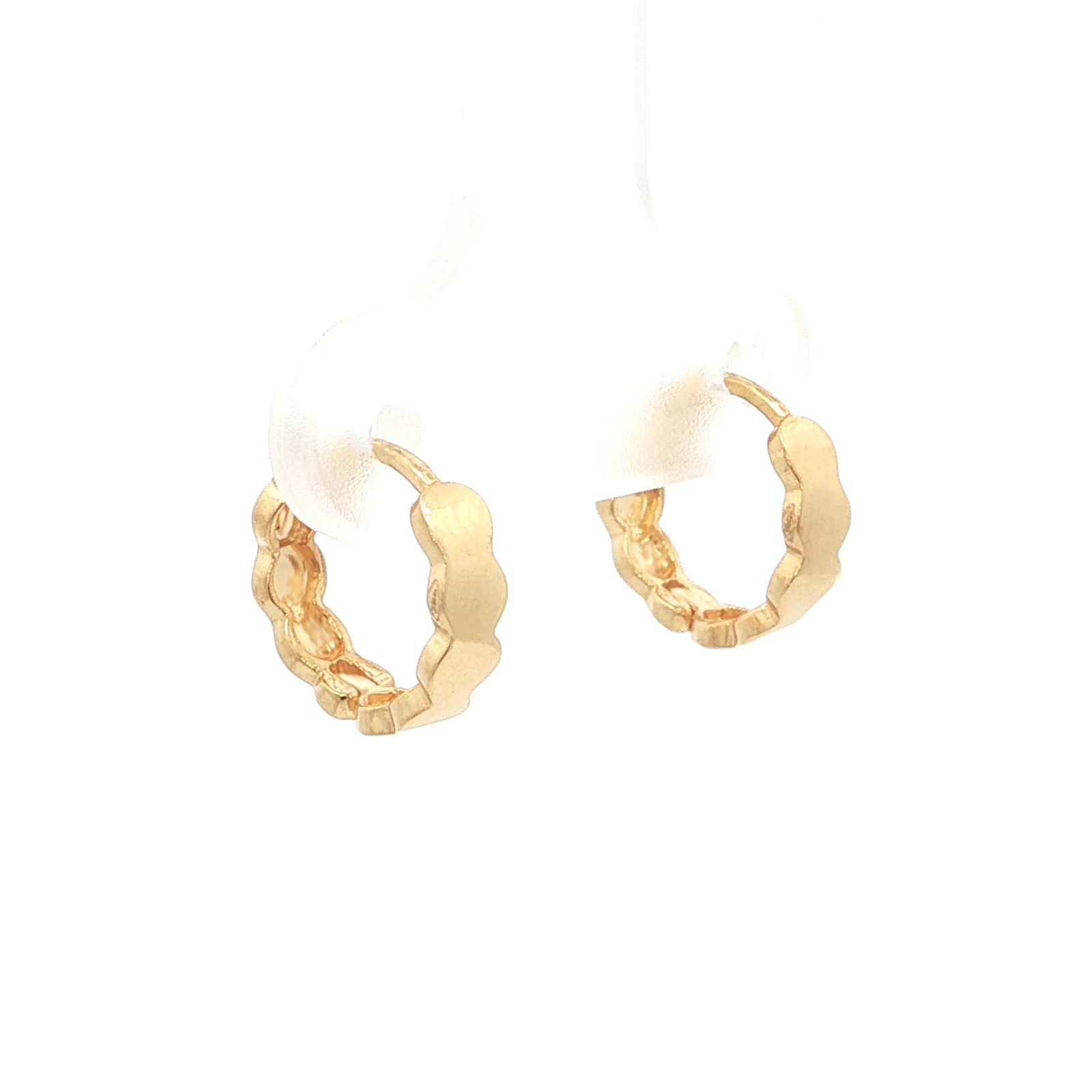 GOLD SCULPTED HOOP EARRINGS