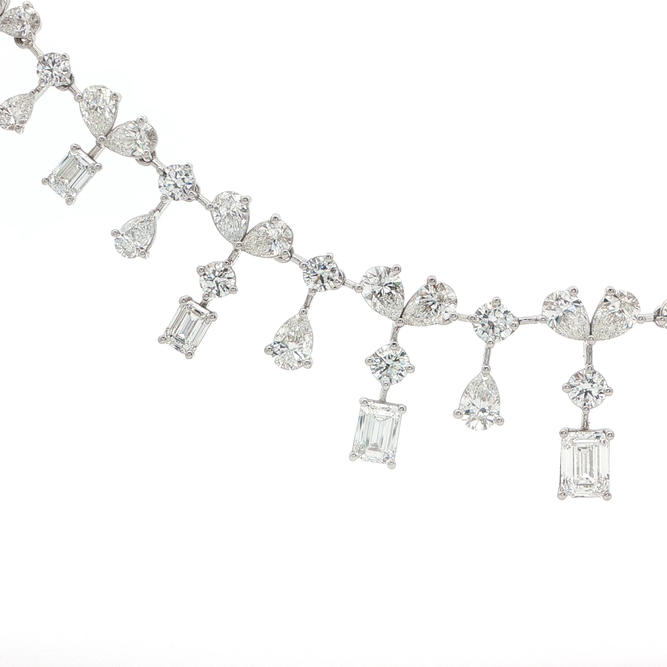 TRINITY DIAMOND NECKLACE